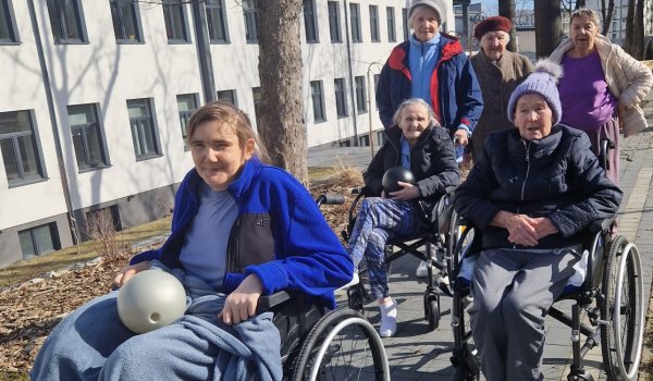 The first rays of sunshine...